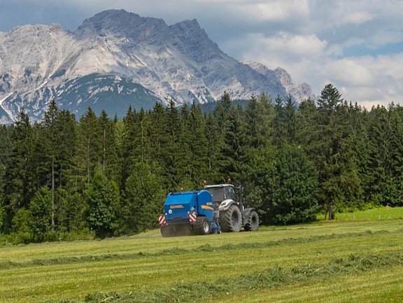 Is It Ok To Wear Compression Shorts In Public  International Society of  Precision Agriculture